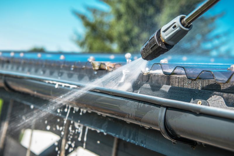 High-Pressure Gutter Cleaning Equipment